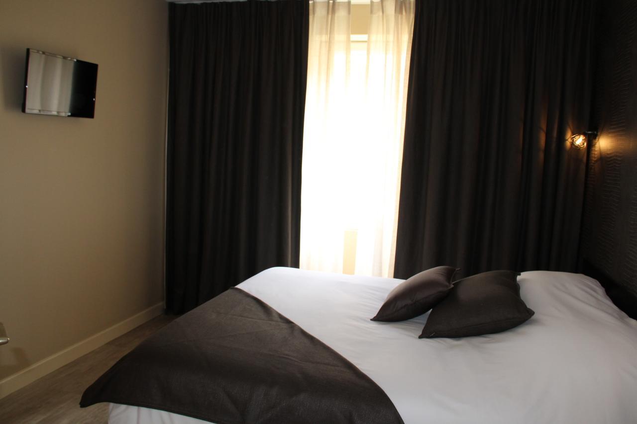 שרול Hotel Du Lion D'Or מראה חיצוני תמונה