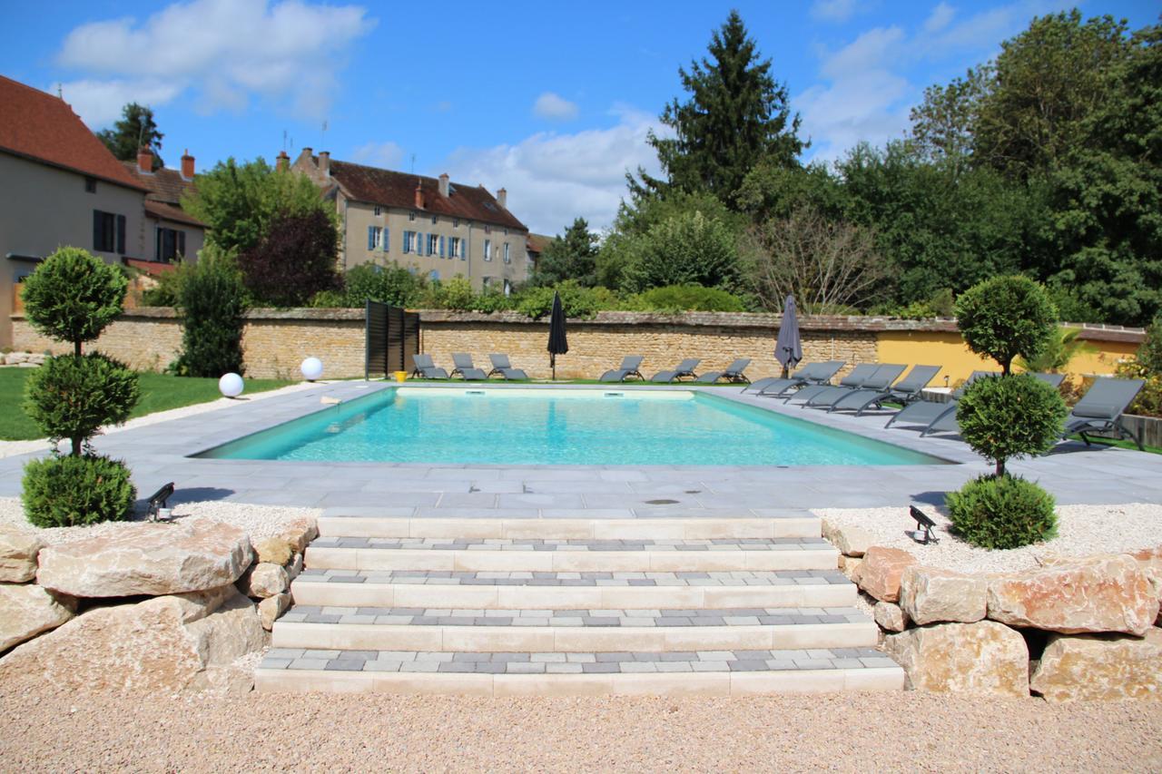 שרול Hotel Du Lion D'Or מראה חיצוני תמונה